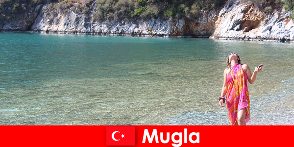 Пляжный отдых в Мугле, одной из самых маленьких провинциальных столиц Турции