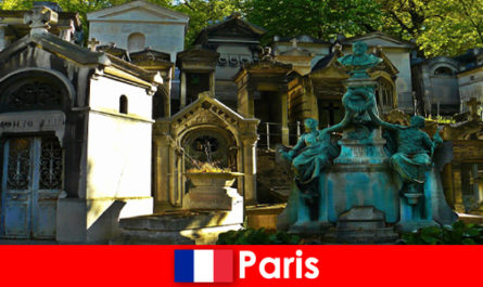 Путешествие по Европе для любителей кладбищ с необычными могилами во Франции Париж