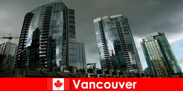 Для посторонних Ванкувер в Канаде всегда был местом возведения высотных зданий.