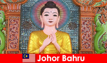 Пакетные туры и культурные экскурсии для туристов в Джохор-Бару Малайзия