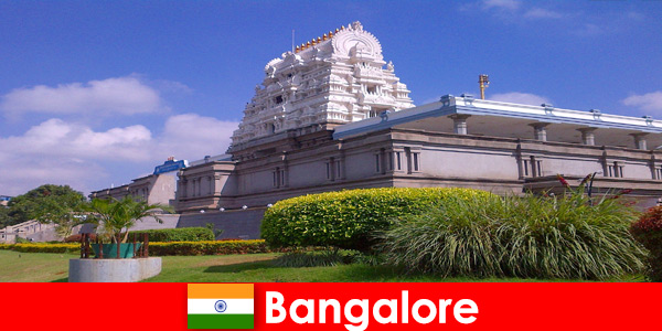 Таинственные и великолепные храмы Бангалора