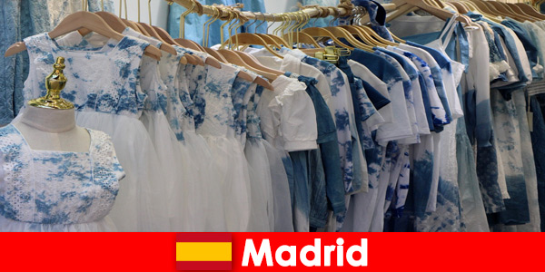 Покупки для незнакомцев в лучших магазинах Мадрида, Испания