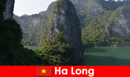 Увлекательные туры и спелеотуризм для отдыхающих в Халонге Вьетнам
