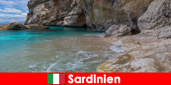 Остров пещер на Сардинии Италия для изучения