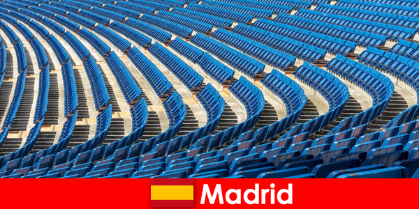 Откройте для себя космополитический город с футбольной историей в Мадриде, Испания