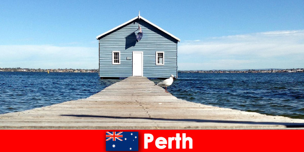 Жизнь прямо на воде в Перте, Австралия