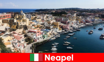Отдых в прибрежном городе Неаполь в Италии – это всегда незабываемо