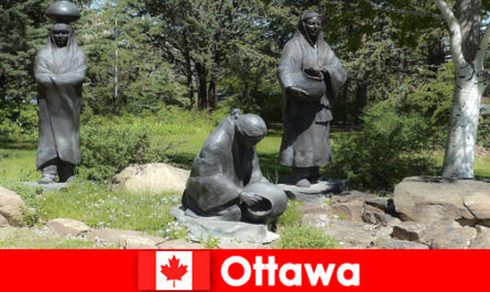 Путешественники открывают для себя уникальное искусство и культуру в Оттаве, Канада