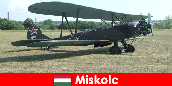 Любители старых летательных аппаратов откроют для себя много интересного здесь, в Мишкольце, Венгрия