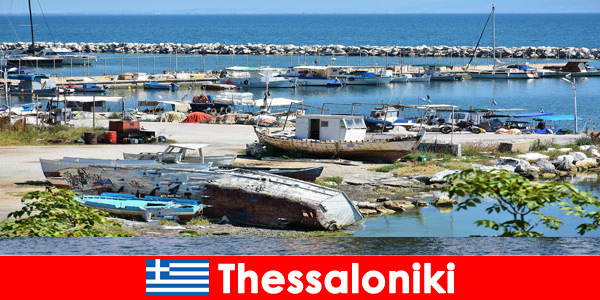 Тур по гавани с видом на море для отдыхающих в Салониках, Греция