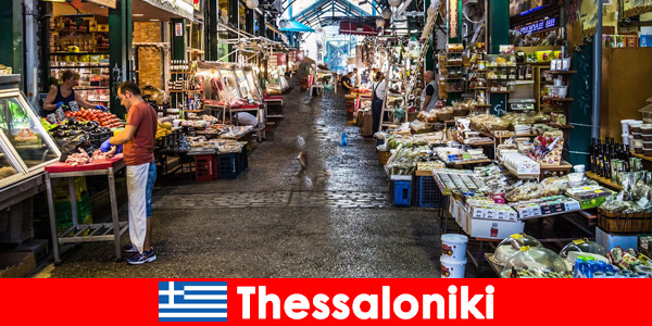 Наслаждайтесь аутентичными деликатесами на рынках Салоников в Греции