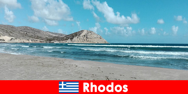 Родос – одно из самых популярных туристических направлений в Греции