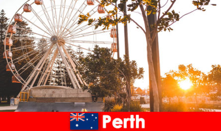 Увлекательная поездка в Перт, Австралия, с веселыми играми и множеством шоу