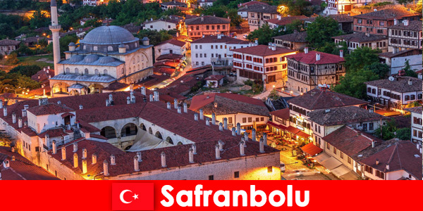 Сафранболу Турция Исследуйте достопримечательности и достопримечательности с туристическим гидом