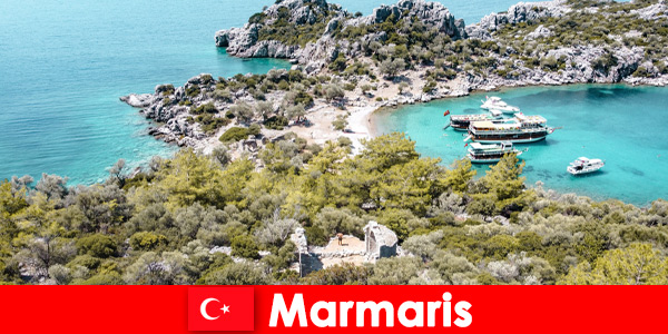 Солнечный пляж и голубое путешествие ждут отдыхающих в Мармарисе, Турция