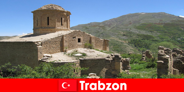 Древние руины и достопримечательности с богатой историей очаровывают всех в Трабзоне, Турция