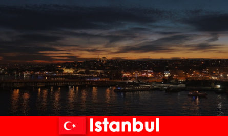 Стамбул Благодаря своему историческому наследию и культурному богатству, это один из самых важных городов Турции